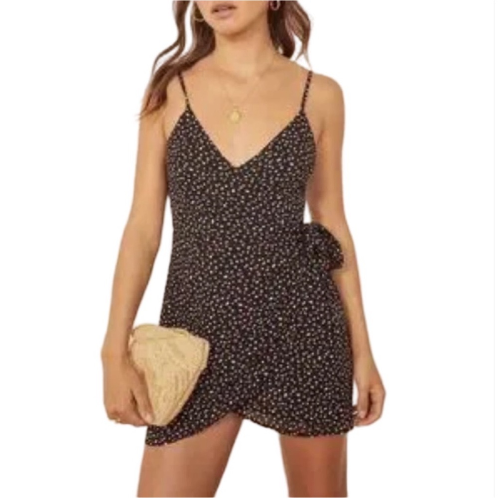 NWT-Reformation Troppo Mini V Neck Wrap - Picture 2 of 8